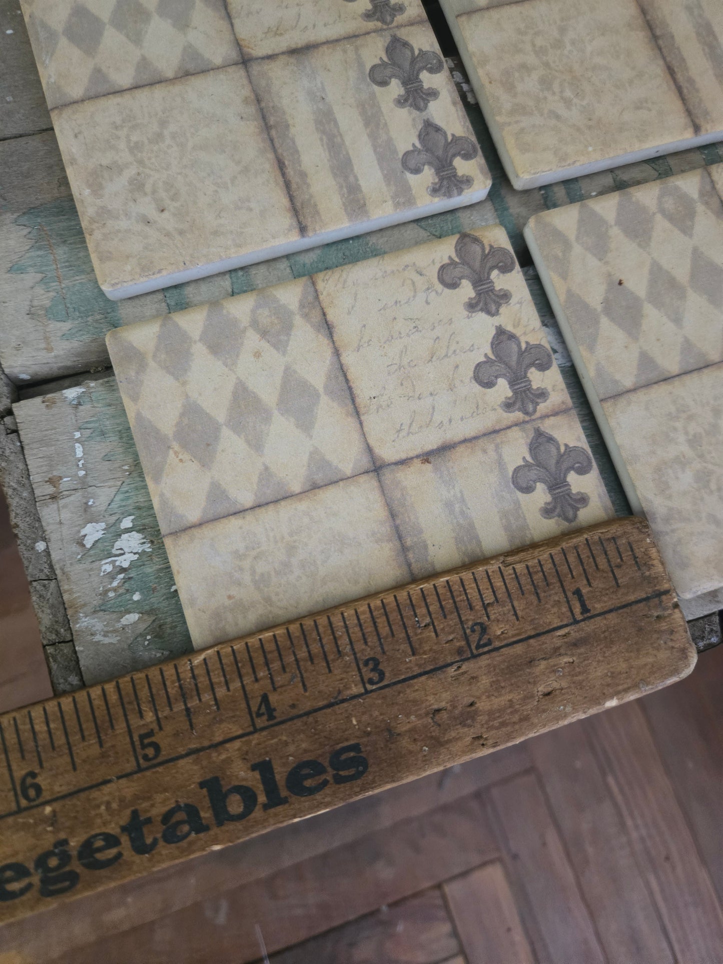 Fluer de lis Ceramic Coaster Set of 4