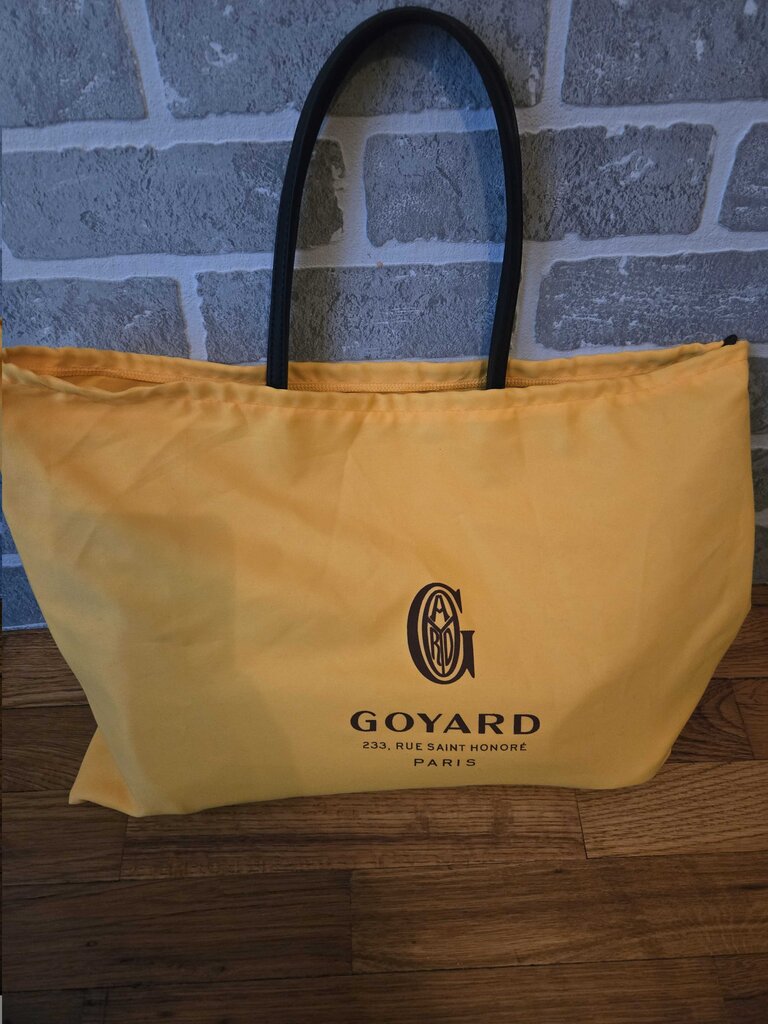 Goyard Artois