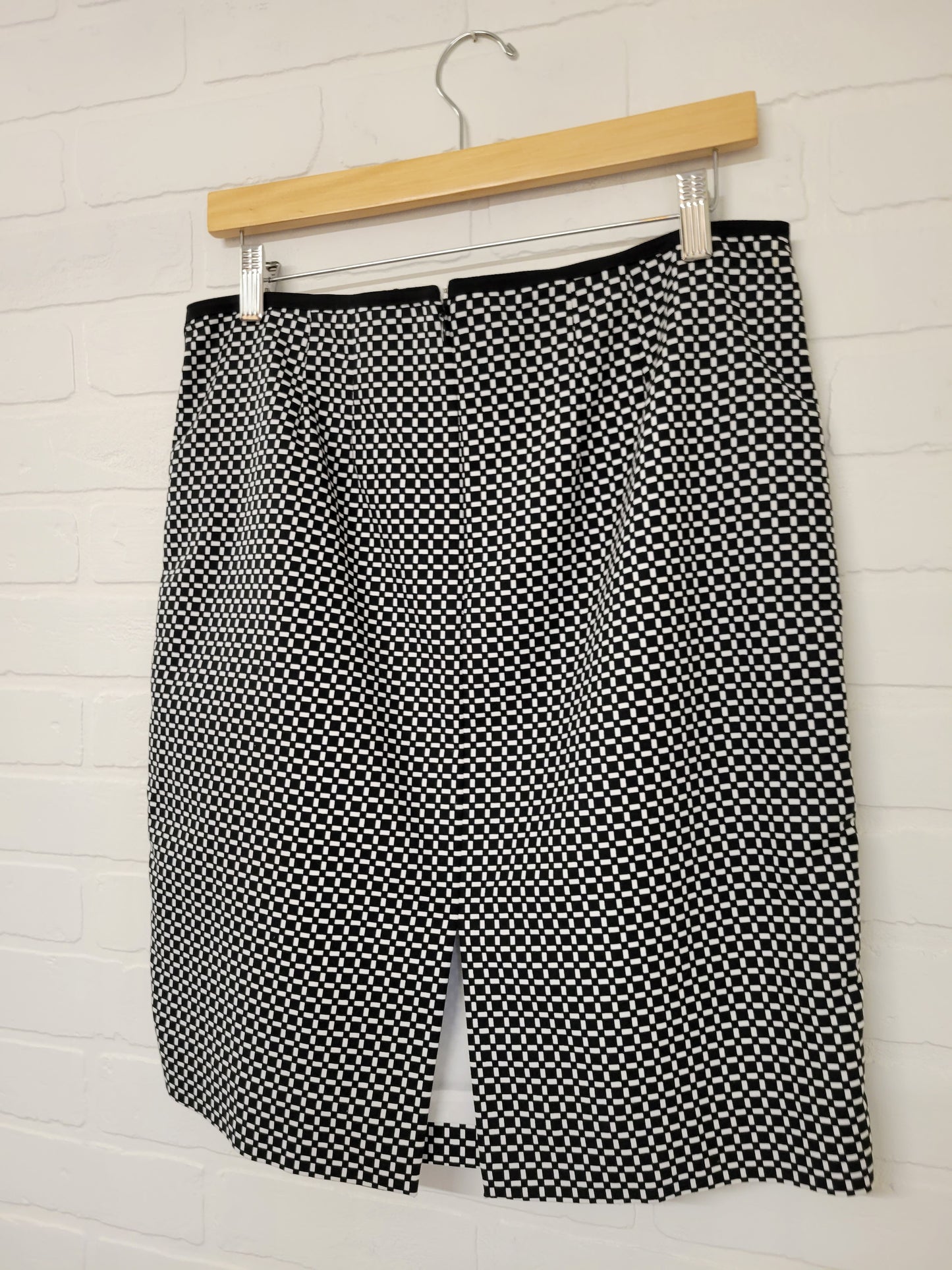 White House Black Marketcc