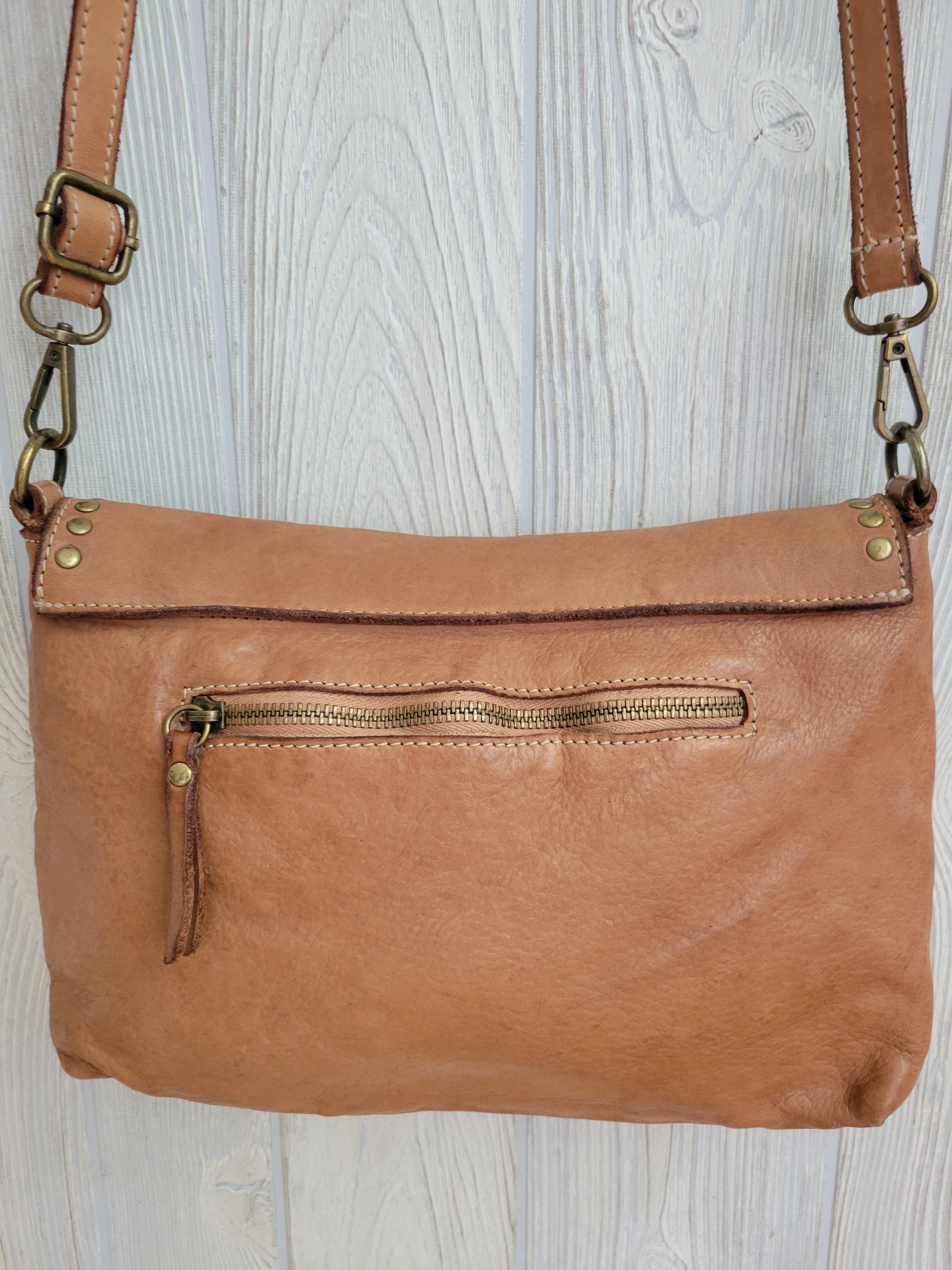 costanza rota errelleventidue leather studded backpack Costanza Rota – The Resale Boutique