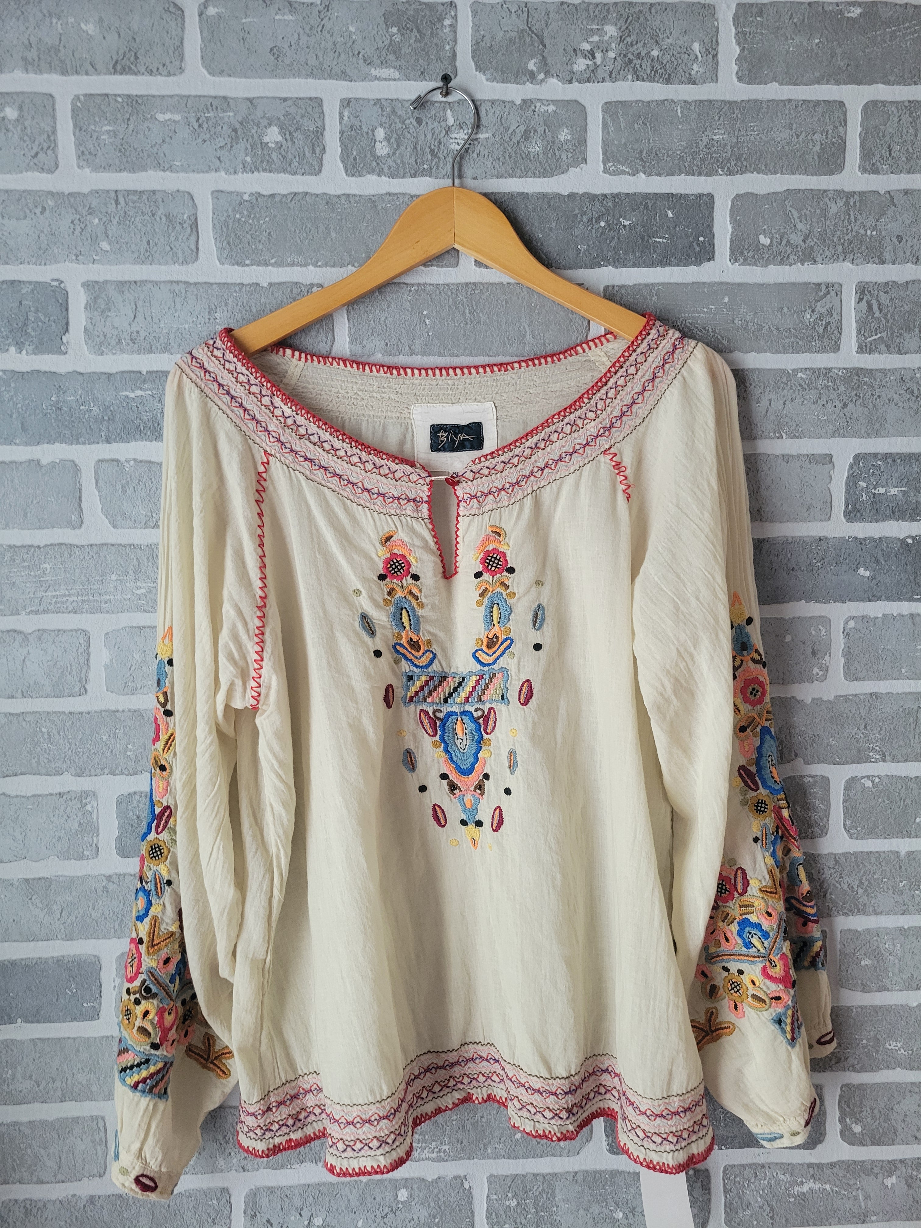 Johnny Was Biya Isla Blouse Silk deals Embroidered Tunic Size S NWT