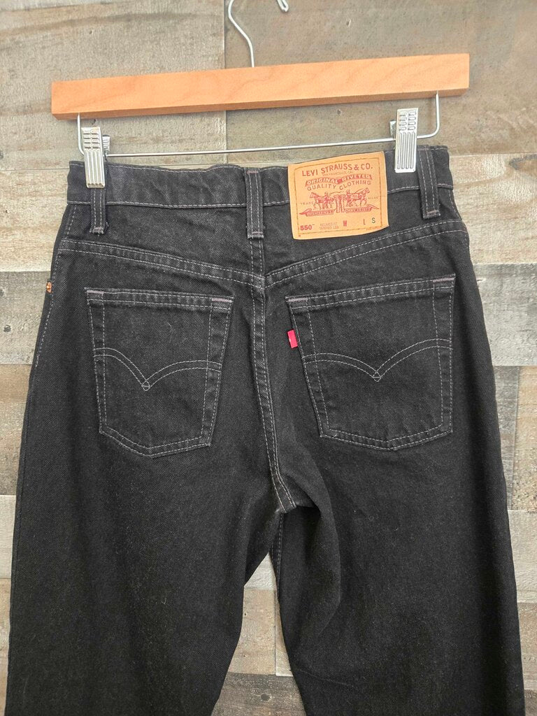 Levi's