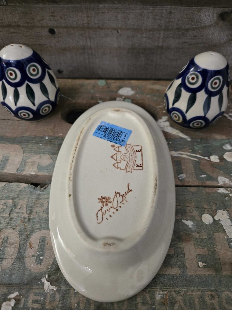 Teresa Beach Imports Salt & Pepper Shaker