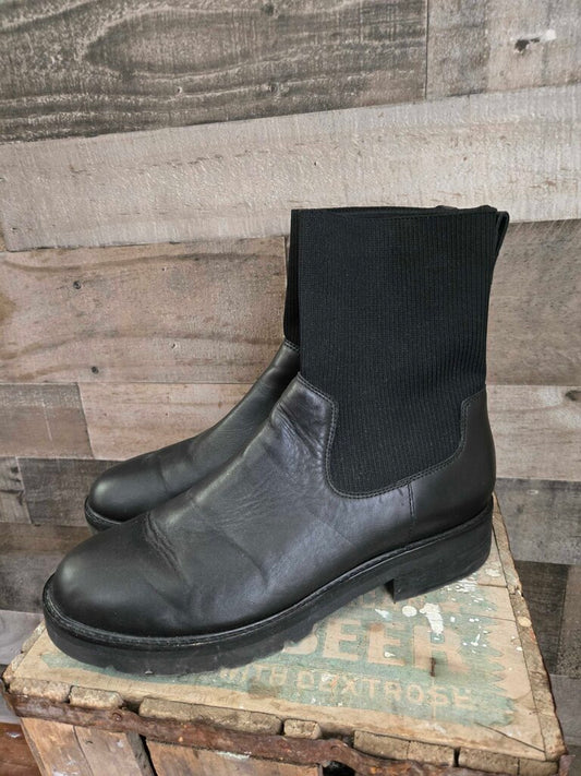 Eilleen Fisher Ankle Boots