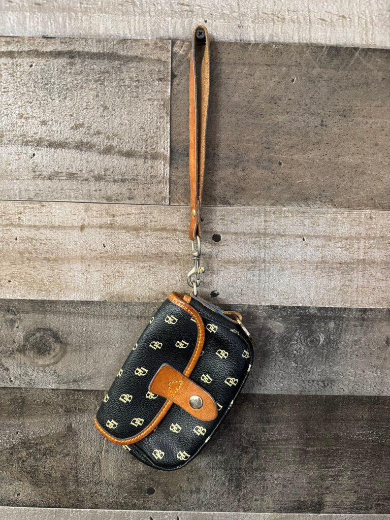 Dooney & Bourke