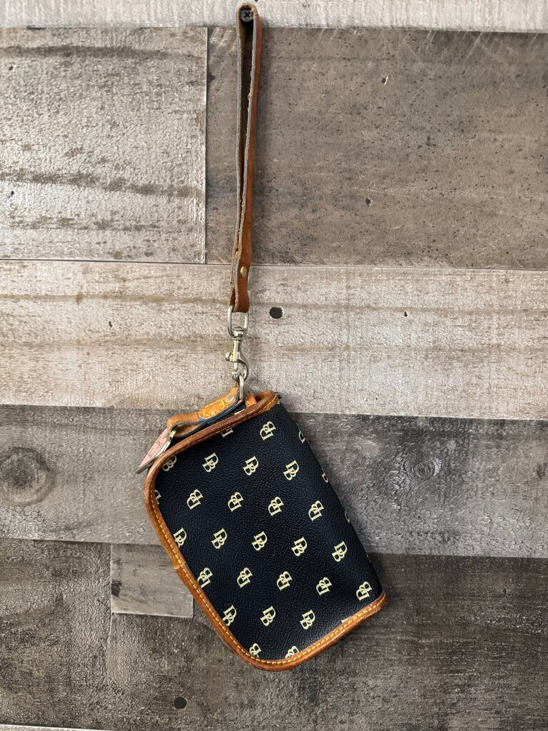 Dooney & Bourke