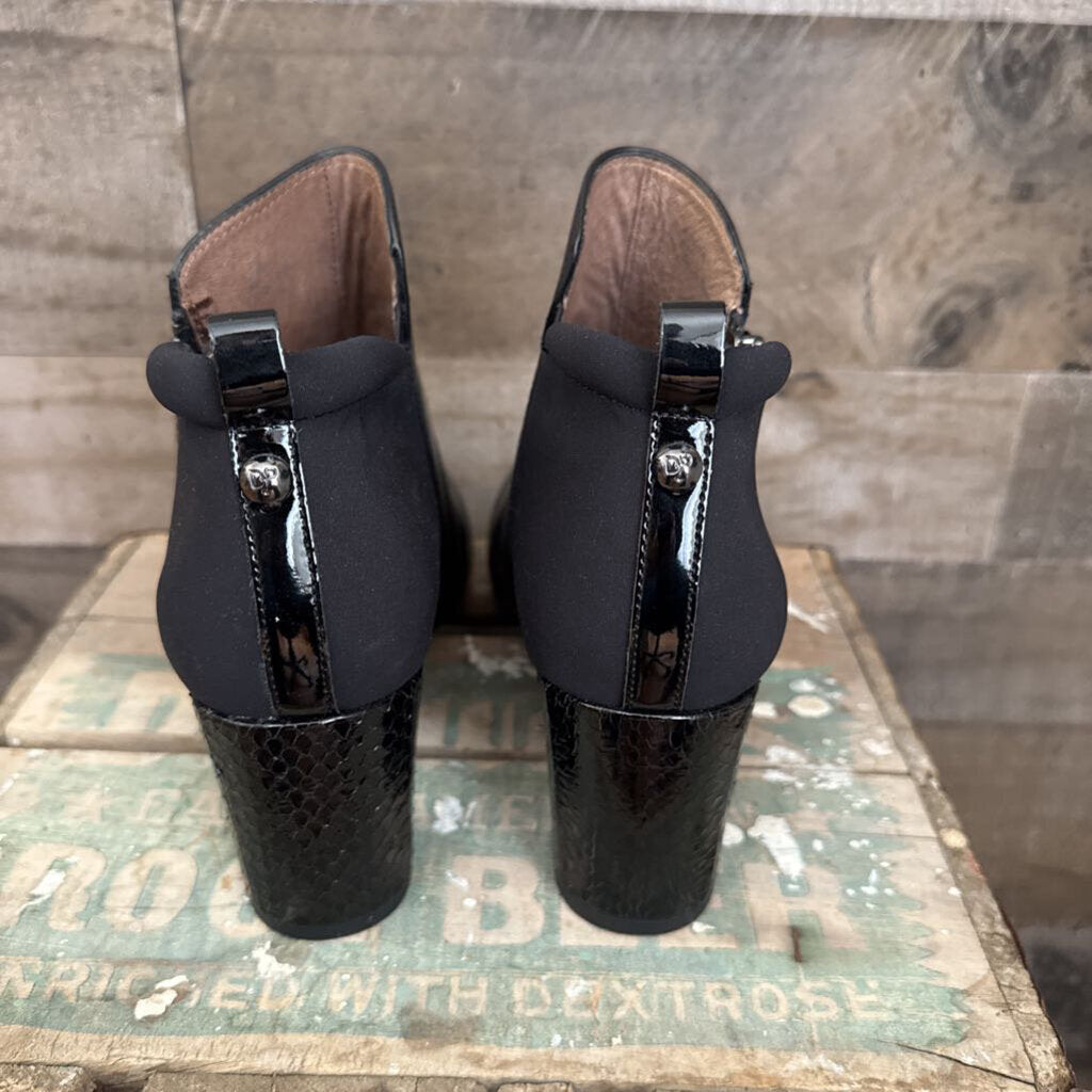 Donald Pliner Coralie