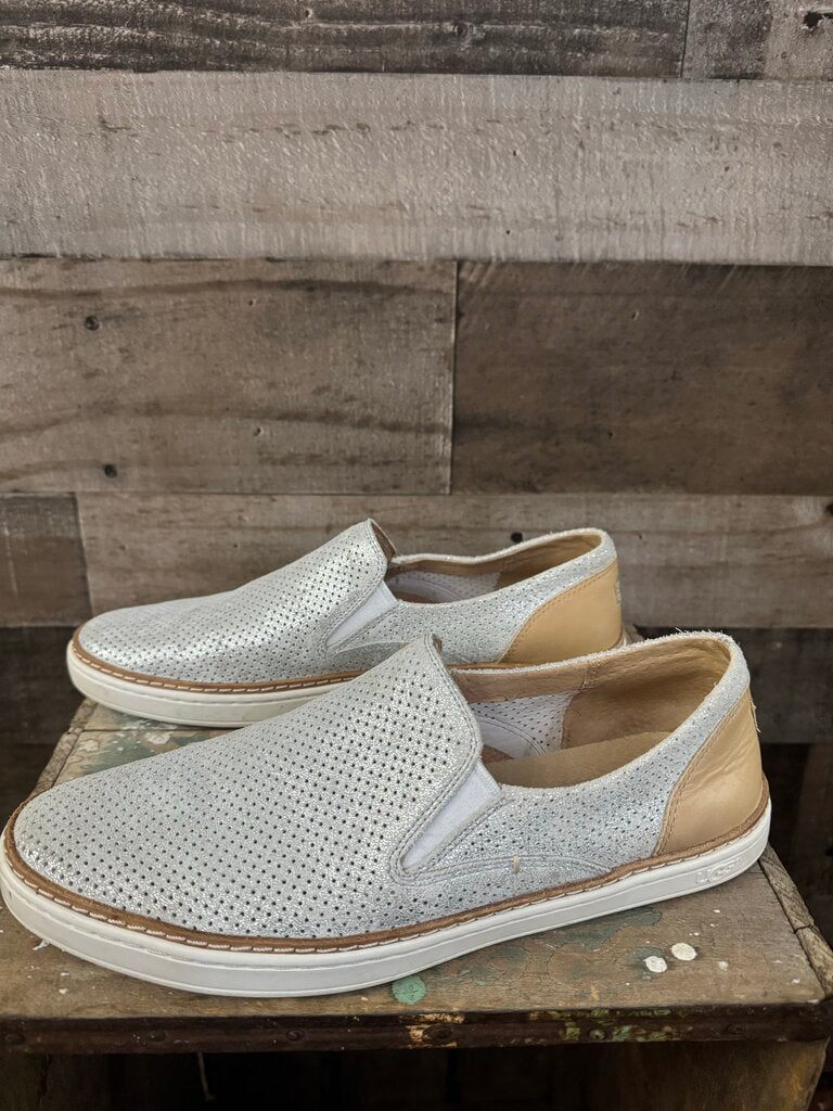 Ugg