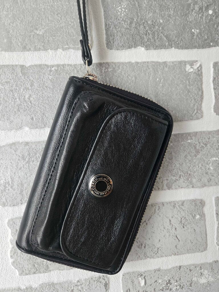 Coach