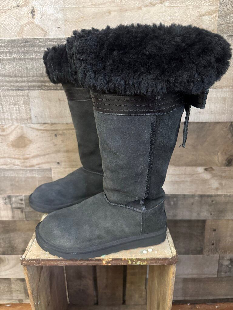 UGG