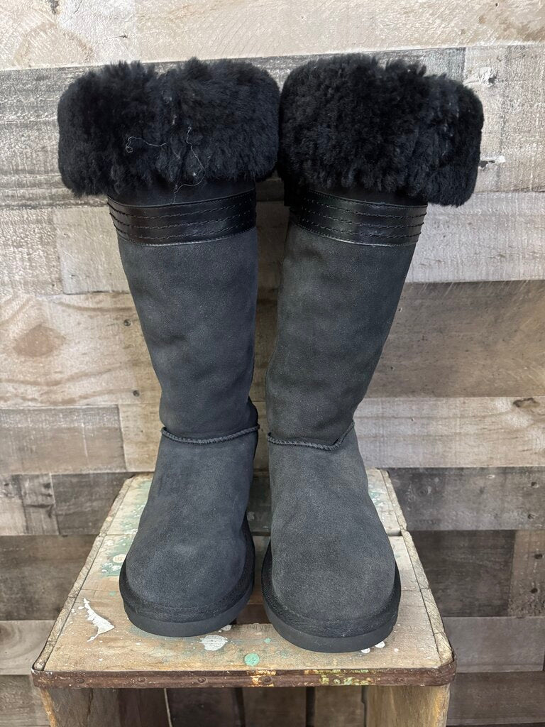 UGG