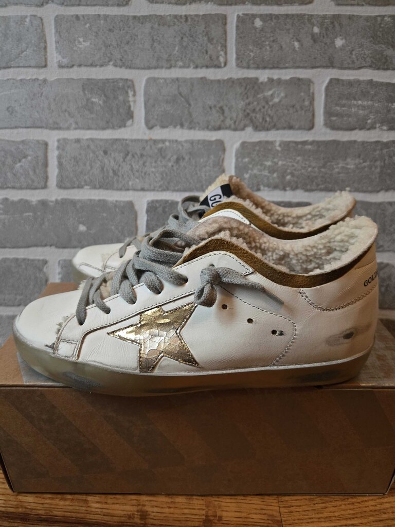 Golden Goose