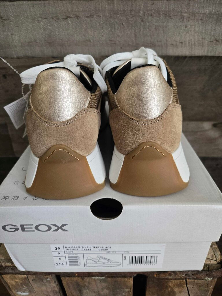 GEOX D AMABEL A SUEDE SHOES