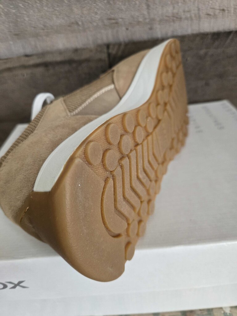 GEOX D AMABEL A SUEDE SHOES