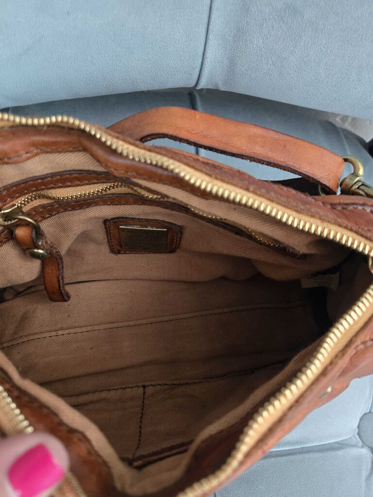 Campomaggi Quilted Leather Crossbody Handbag