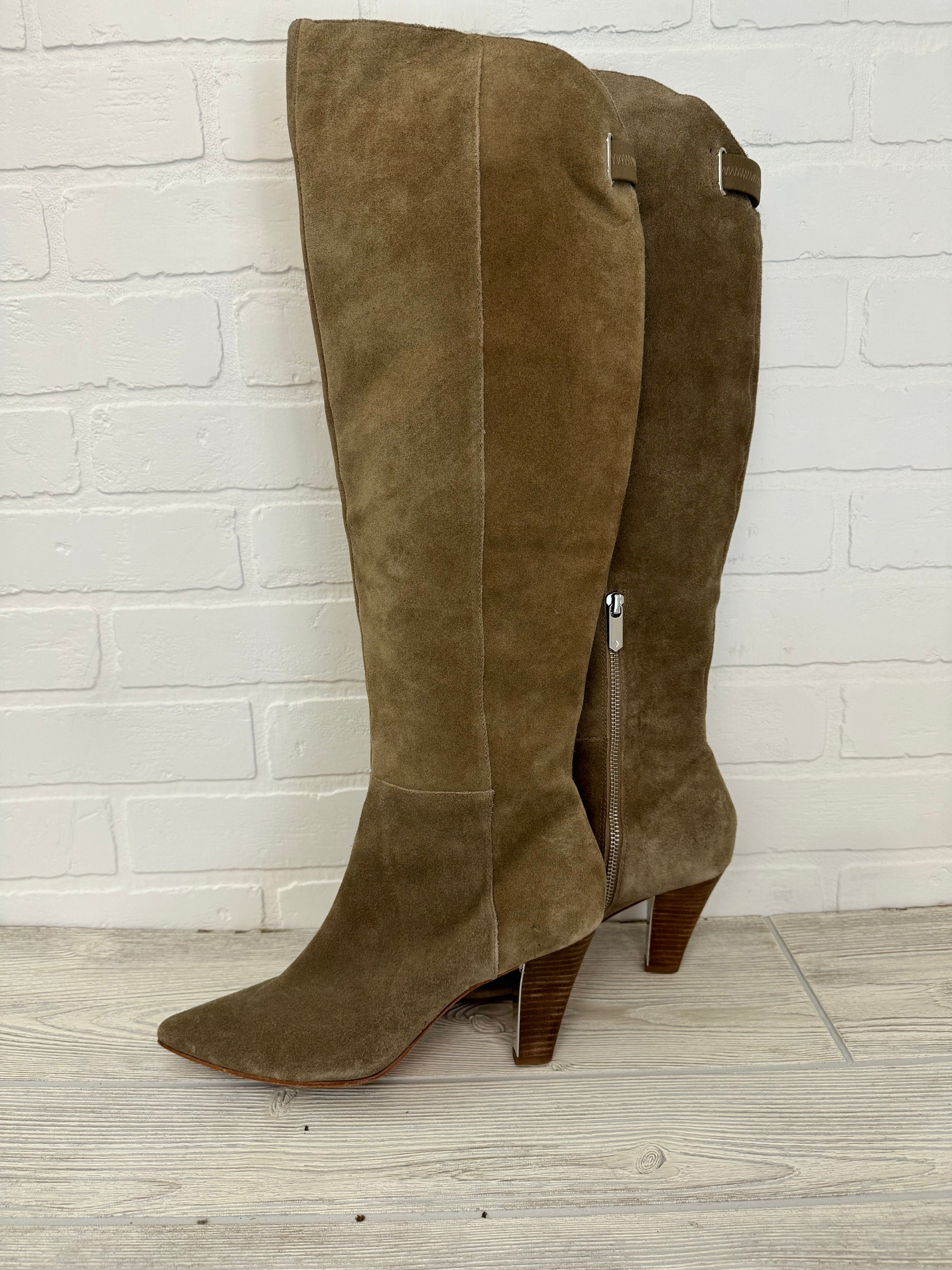 Donald J Pliner The Resale Boutique